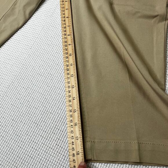 Westbound Petites Pants Womens Khaki SZ 8P Mid-Rise Capri 2 Back Pockets Stretch - Picture 7 of 8